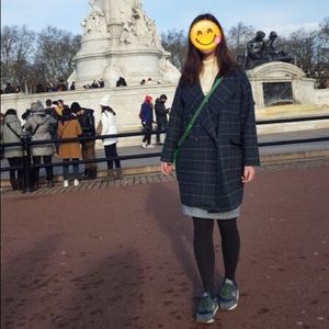 England style Plaid oversize coat